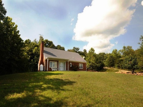 Hill_Top_Hideaway image 3